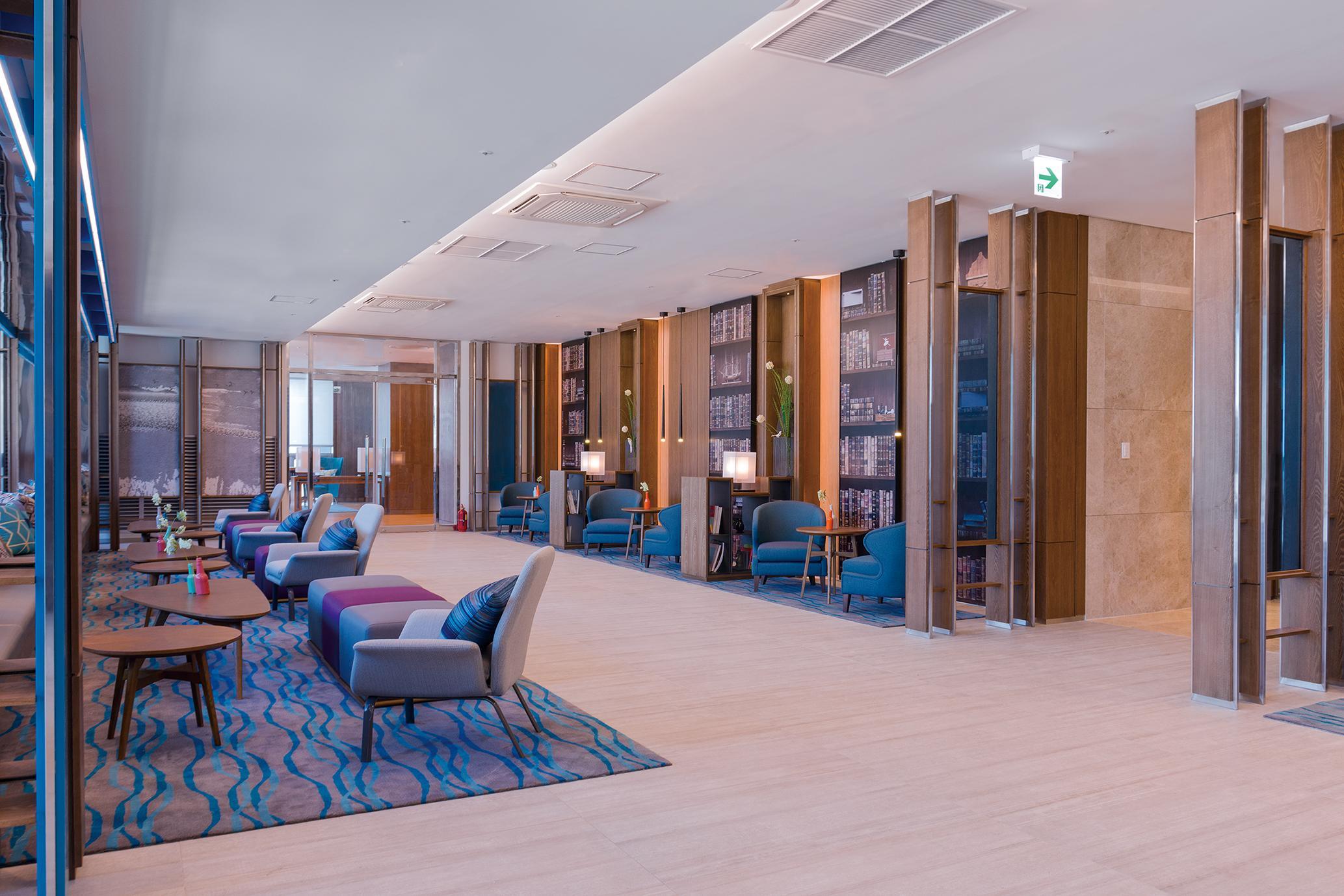 Felix By Stx & Apartemen Busan